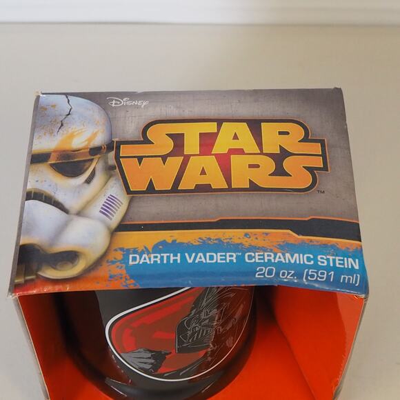 New‎ in Box Official Disney's Star Wars Darth Vader Ceramic Stein 20 oz 591 ml - Picture 3 of 9